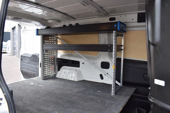 Opel Combo - Afbeelding 13 van 24