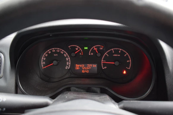 Opel Combo - Afbeelding 20 van 24