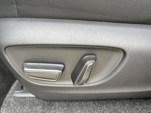 Toyota Land Cruiser - Afbeelding 15 van 28