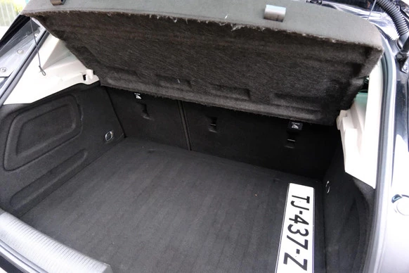 Opel Astra - Afbeelding 10 van 30