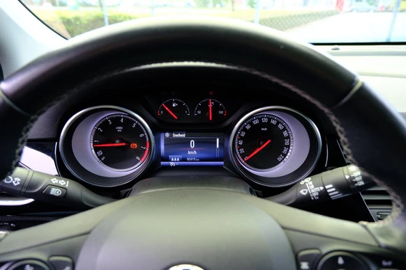Opel Astra - Afbeelding 12 van 30