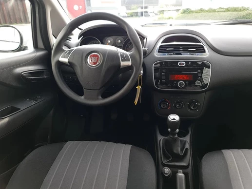 Fiat Punto - Afbeelding 14 van 14