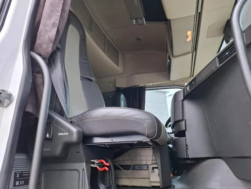 Volvo FH - Afbeelding 25 van 30