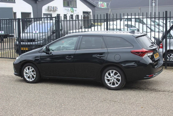 Toyota Auris - Afbeelding 2 van 28