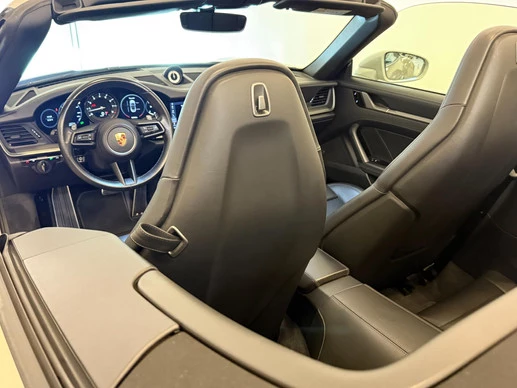 Porsche 911 - Afbeelding 16 van 30