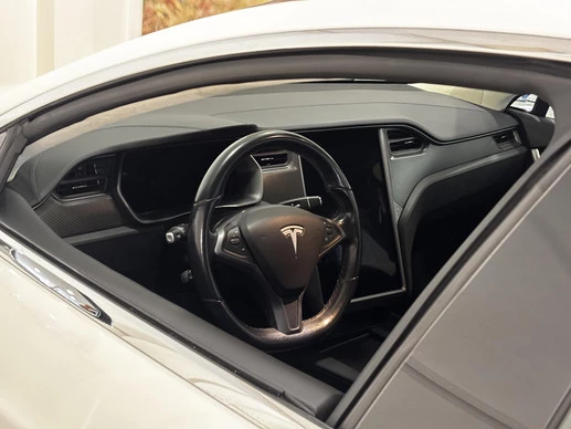 Tesla Model S - Afbeelding 3 van 30