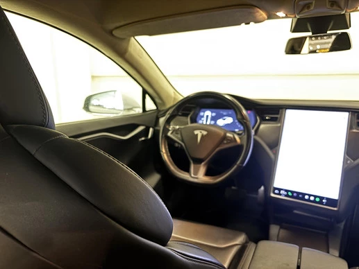 Tesla Model S - Afbeelding 6 van 30