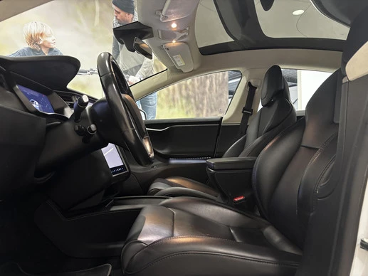 Tesla Model S - Afbeelding 8 van 30