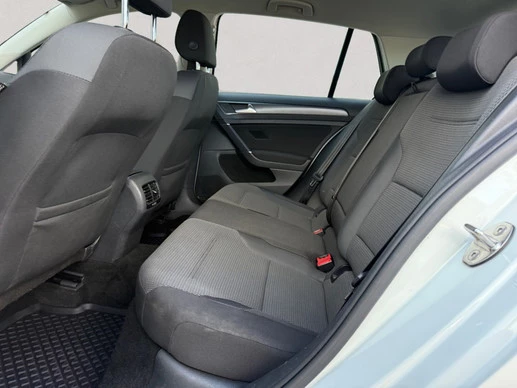 Volkswagen Golf - Afbeelding 11 van 17