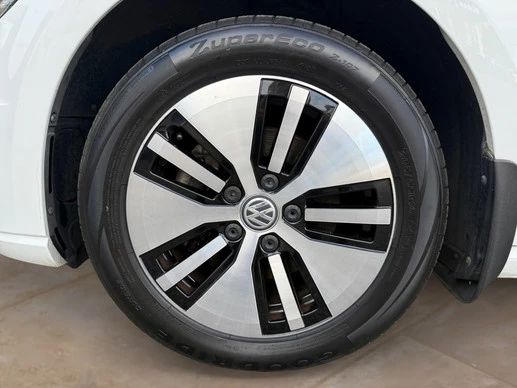 Volkswagen Golf - Afbeelding 13 van 17