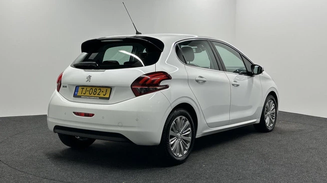 Peugeot 208 - Afbeelding 2 van 30