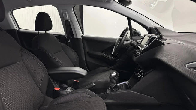Peugeot 208 - Afbeelding 4 van 30