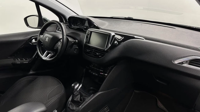 Peugeot 208 - Afbeelding 16 van 30
