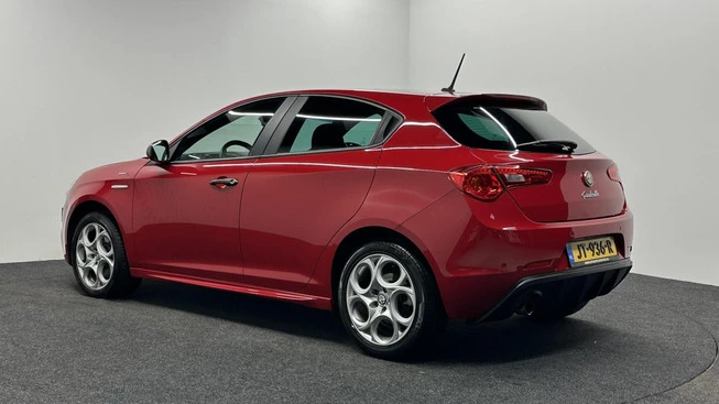 Alfa Romeo Giulietta - Afbeelding 8 van 30