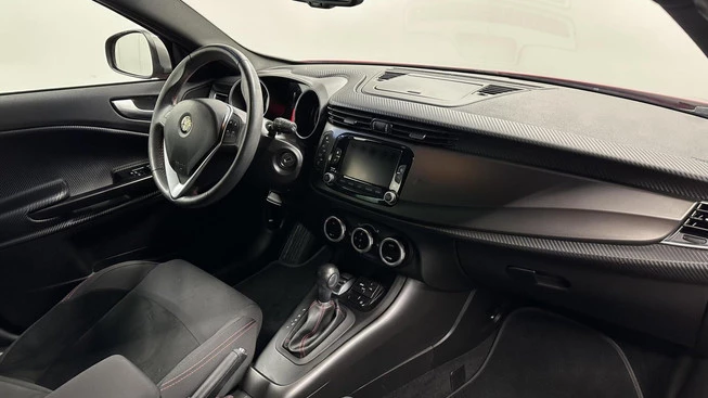 Alfa Romeo Giulietta - Afbeelding 18 van 30