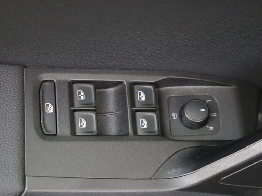 SEAT Arona - Afbeelding 18 van 30