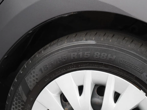 Toyota Yaris - Afbeelding 27 van 30