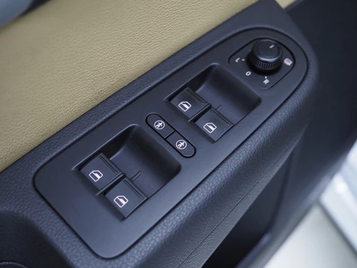 Volkswagen Sharan - Afbeelding 18 van 30