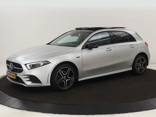 Mercedes-Benz A-Klasse - Afbeelding 1 van 30