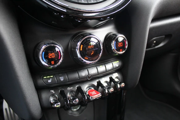 MINI Cooper S Cabrio - Afbeelding 28 van 30