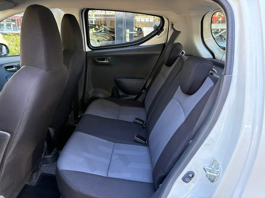 Suzuki Alto - Afbeelding 9 van 20
