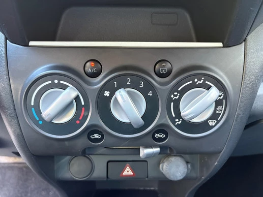 Suzuki Alto - Afbeelding 11 van 20
