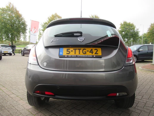 Lancia Ypsilon - Afbeelding 8 van 30