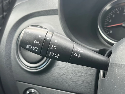 Dacia Lodgy - Afbeelding 17 van 30
