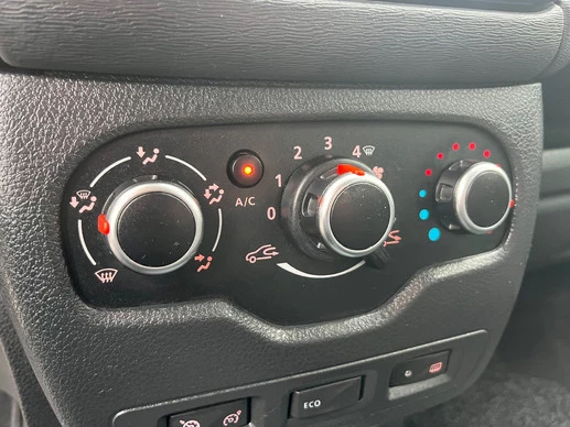 Dacia Lodgy - Afbeelding 25 van 30