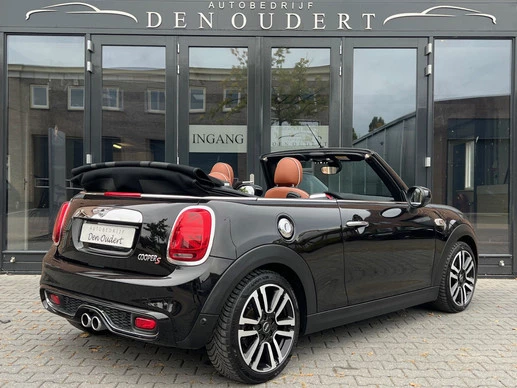 MINI Cooper S Cabrio - Afbeelding 2 van 21