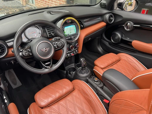 MINI Cooper S Cabrio - Afbeelding 9 van 21