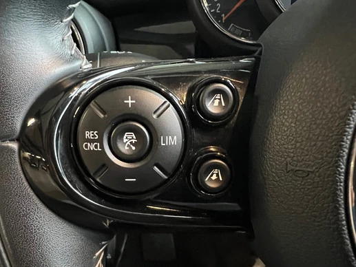 MINI Cooper S Cabrio - Afbeelding 17 van 21