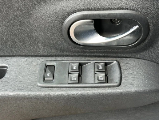 Dacia Lodgy - Afbeelding 18 van 27