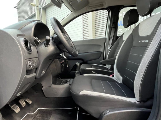 Dacia Lodgy - Afbeelding 12 van 30