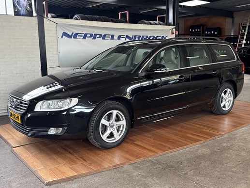 Volvo V70 - Afbeelding 1 van 24
