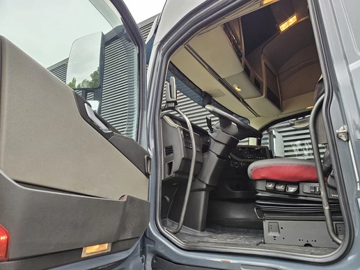 Volvo FH - Afbeelding 13 van 25