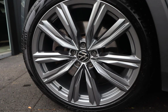 Volkswagen Tiguan - Afbeelding 22 van 30