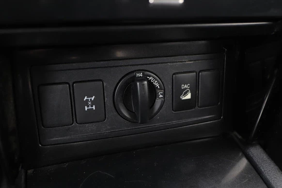 Toyota Land Cruiser - Afbeelding 14 van 30