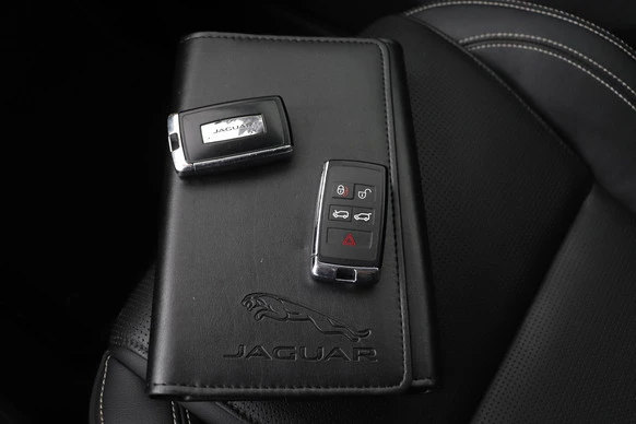 Jaguar I-PACE - Afbeelding 18 van 30