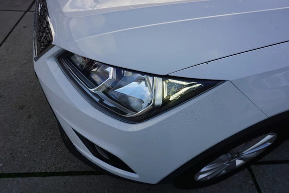 SEAT Arona - Afbeelding 9 van 21