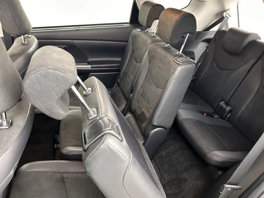 Toyota Prius - Afbeelding 18 van 29