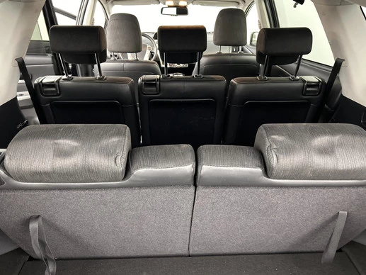 Toyota Prius - Afbeelding 17 van 30