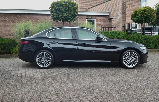 Alfa Romeo Giulia - Afbeelding 6 van 27