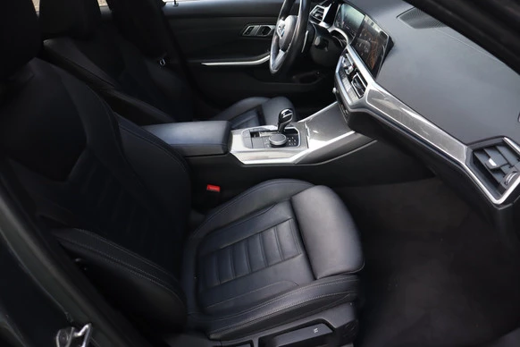 BMW 3 Serie - Afbeelding 16 van 30