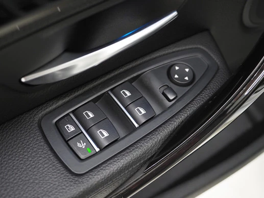 BMW 3 Serie - Afbeelding 18 van 30