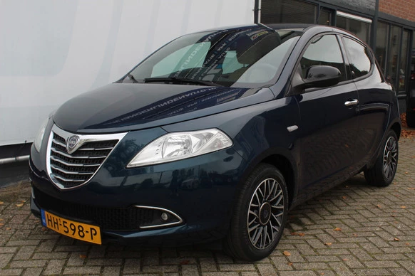 Lancia Ypsilon - Afbeelding 1 van 24