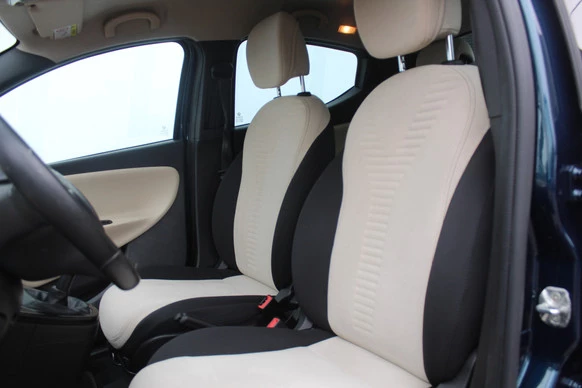 Lancia Ypsilon - Afbeelding 7 van 24