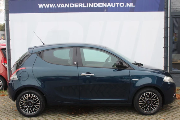 Lancia Ypsilon - Afbeelding 21 van 24