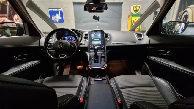 Renault Grand Scénic - Afbeelding 9 van 30