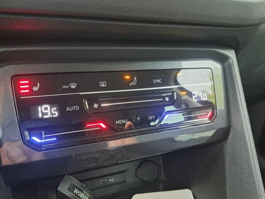 Volkswagen Tiguan - Afbeelding 12 van 30